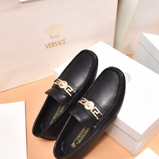 Versace Shoes: Top Quality