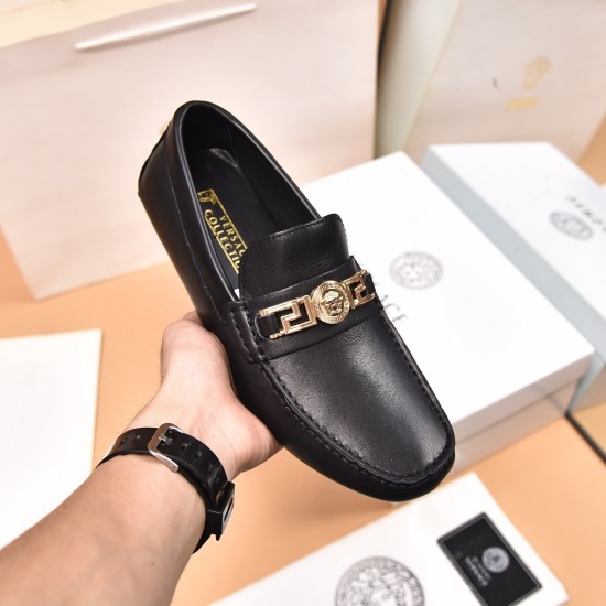 Versace Shoes: Top Quality