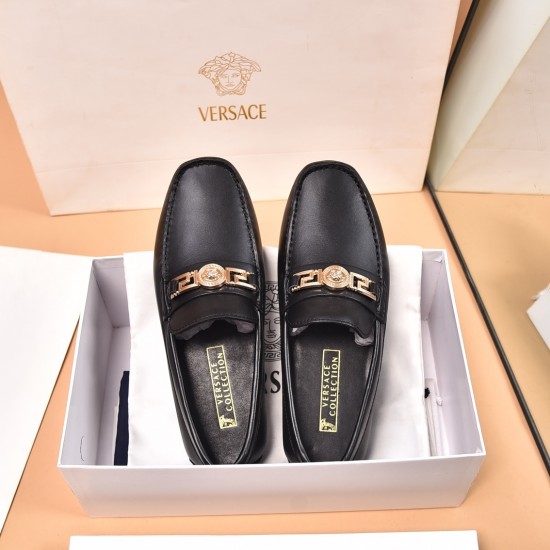 Versace Shoes: Top Quality