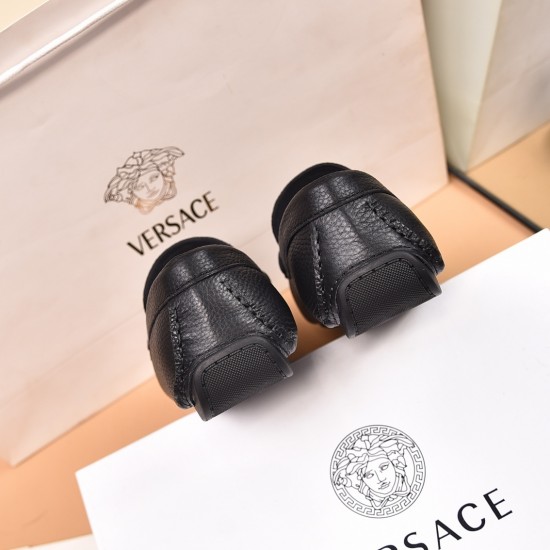 Versace Shoes: Top Quality