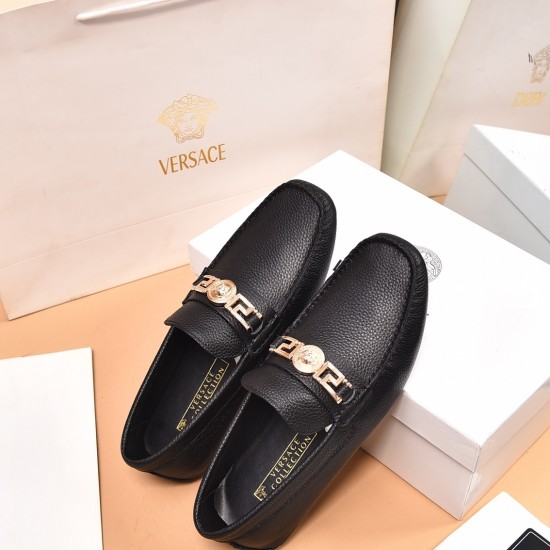 Versace Shoes: Top Quality