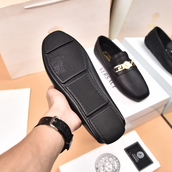Versace Shoes: Top Quality