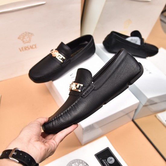 Versace Shoes: Top Quality