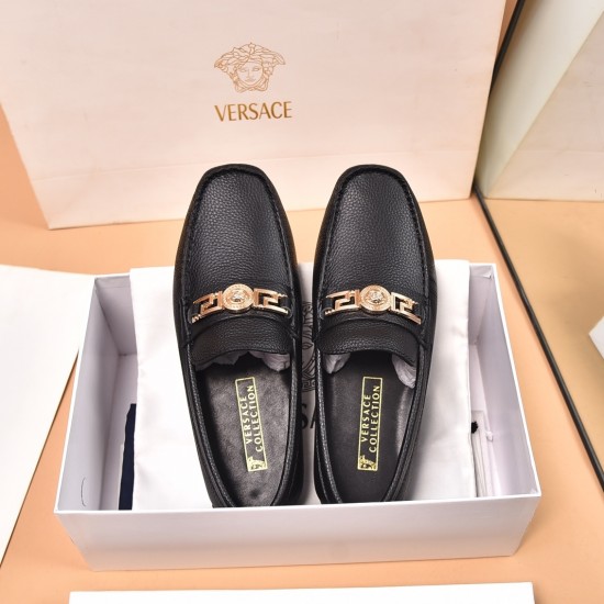Versace Shoes: Top Quality