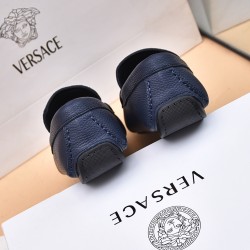 Versace Shoes: Top Quality