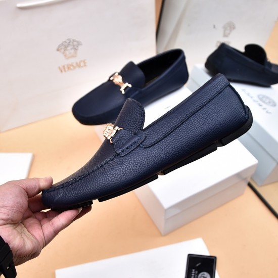 Versace Shoes: Top Quality