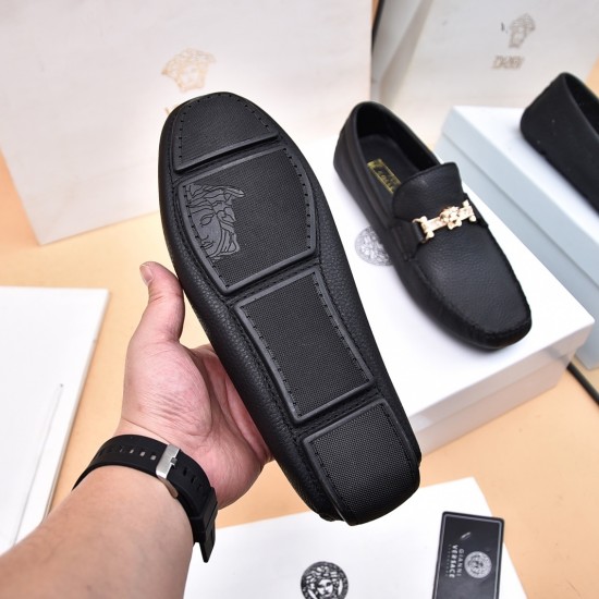 Versace Shoes: Top Quality