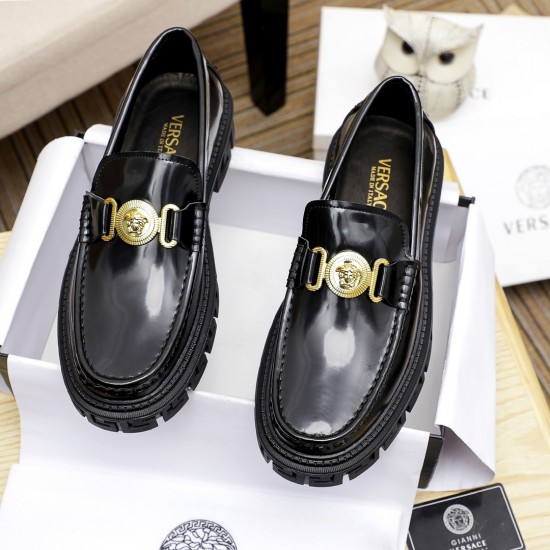 Versace Shoes: Top Quality
