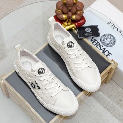 Versace Shoes: Top Quality