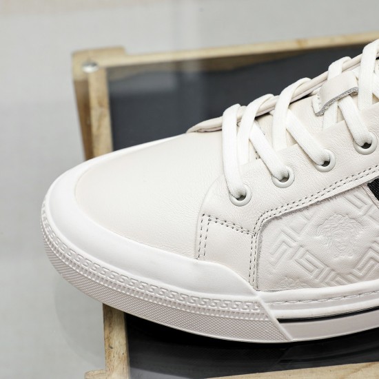 Versace Shoes: Top Quality