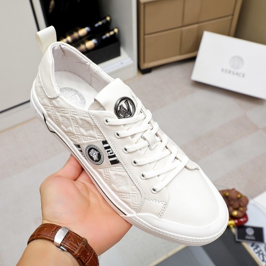 Versace Shoes: Top Quality