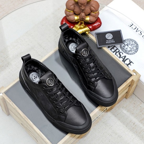Versace Shoes: Top Quality