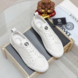 Versace Shoes: Top Quality