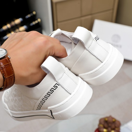 Versace Shoes: Top Quality