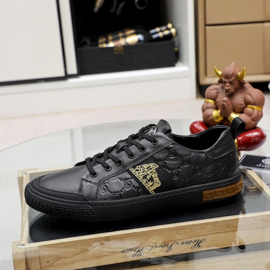 Versace Shoes: Top Quality