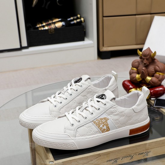 Versace Shoes: Top Quality