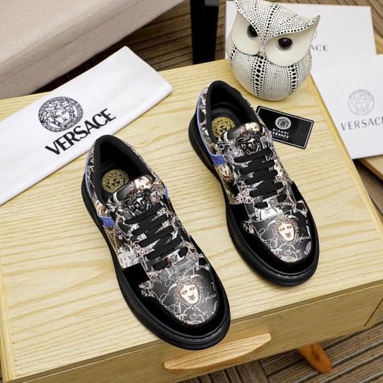 Versace Shoes: Top Quality