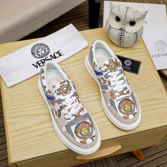 Versace Shoes: Top Quality