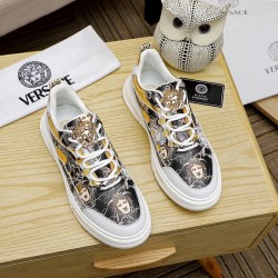Versace Shoes: Top Quality