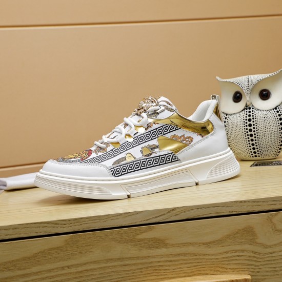 Versace Shoes: Top Quality