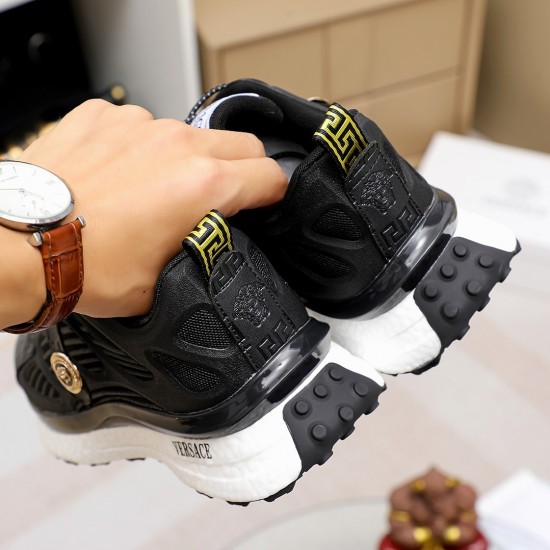Versace Shoes: Top Quality