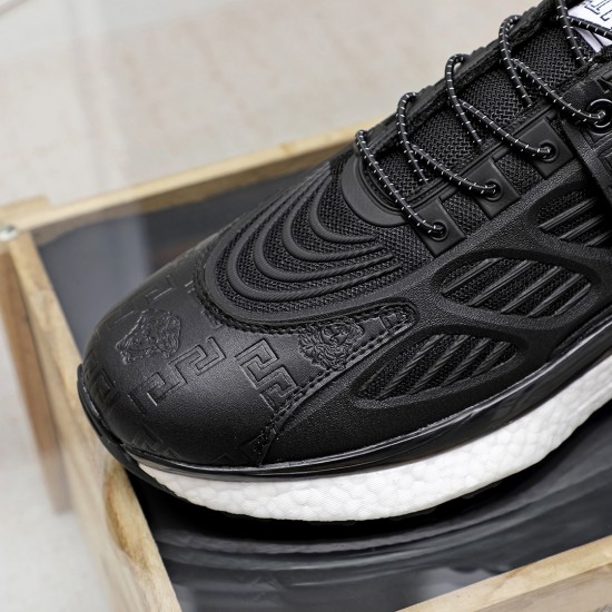 Versace Shoes: Top Quality