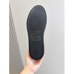 YSL Shoes: Top Quality