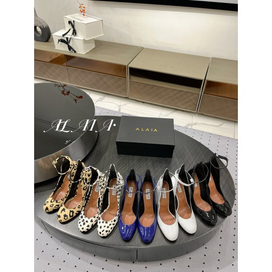 Alaia Collection Shoes Women Top Quality
size 35-41