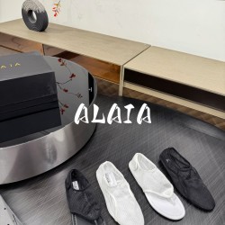 Alaia Collection Shoes Women Top Quality
size 35-41