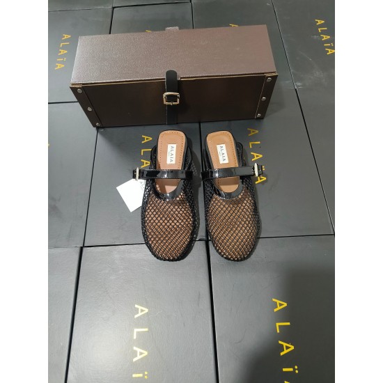 Alaia Shoes Women Top Quality
size 35-41