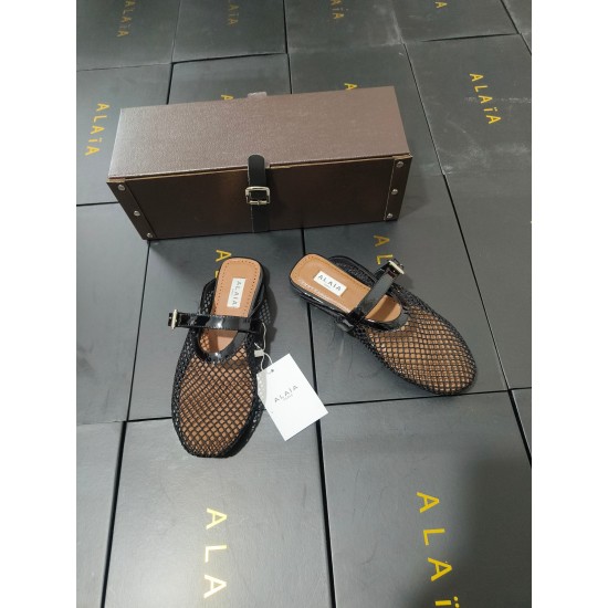 Alaia Shoes Women Top Quality
size 35-41