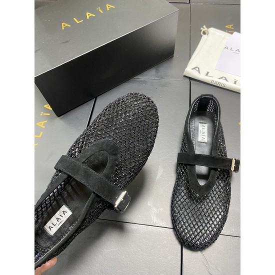 Alaia Shoes Women Top Quality
size 35-41