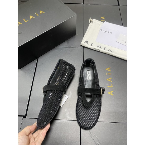 Alaia Shoes Women Top Quality
size 35-41