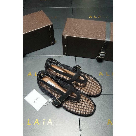 Alaia Shoes Women Top Quality
size 35-41