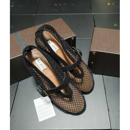 Alaia Shoes Women Top Quality
size 35-41