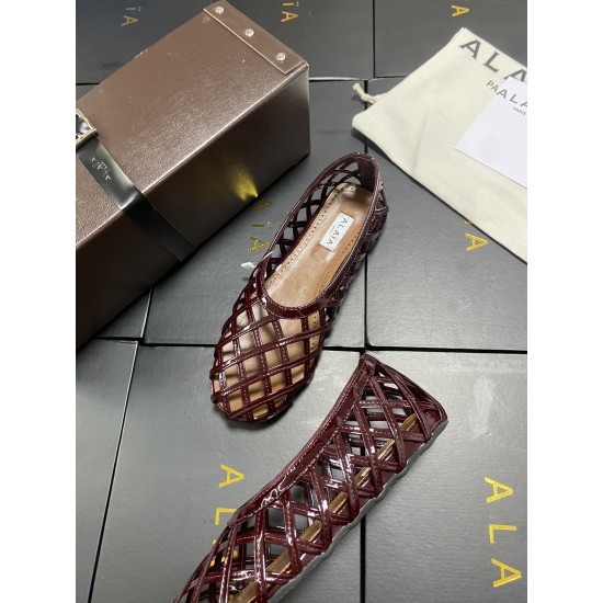 Alaia Shoes Women Top Quality
size 35-41