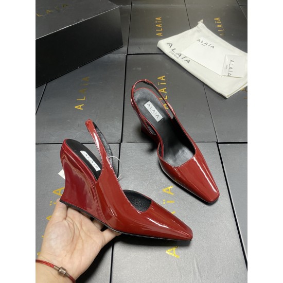Alaia Shoes Women Top Quality
size 35-41