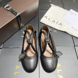 Alaia Shoes Women Top Quality
size 35-41