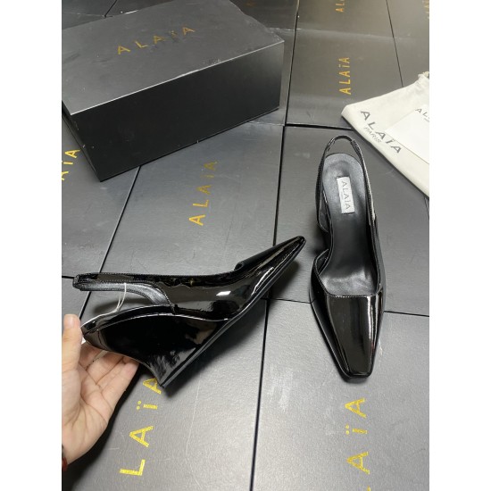 Alaia Shoes Women Top Quality
size 35-41