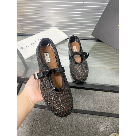 Alaia Shoes Women Top Quality
size 35-41