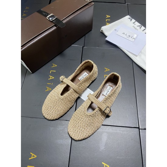 Alaia Shoes Women Top Quality
size 35-41