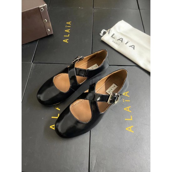 Alaia Shoes Women Top Quality
size 35-41
