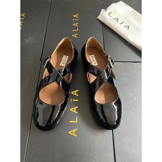 Alaia Shoes Women Top Quality
size 35-41