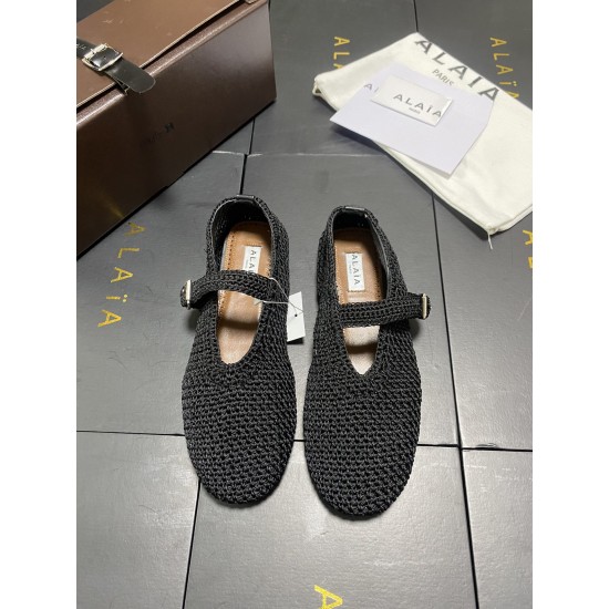 Alaia Shoes Women Top Quality
size 35-41