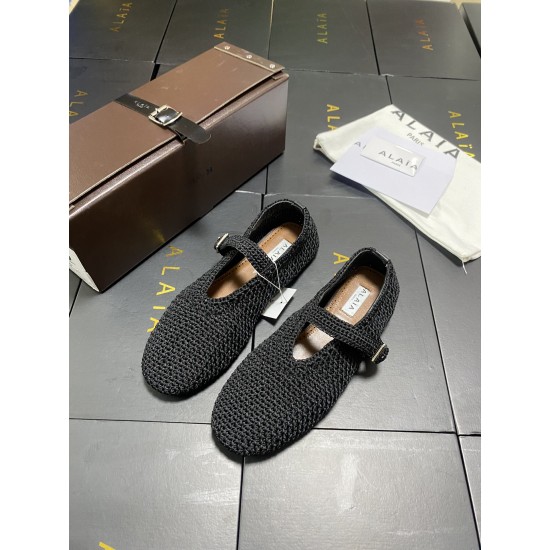 Alaia Shoes Women Top Quality
size 35-41