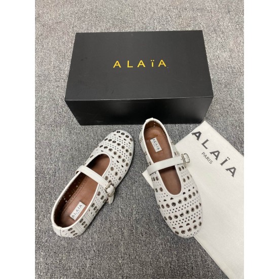 Alaia Shoes Women Top Quality
size 35-41