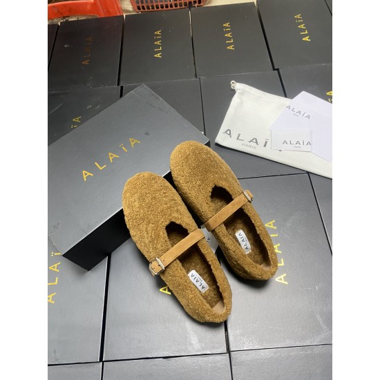 Alaia Shoes Women Top Quality
size 35-41