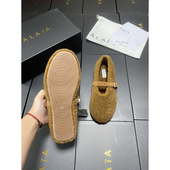 Alaia Shoes Women Top Quality
size 35-41