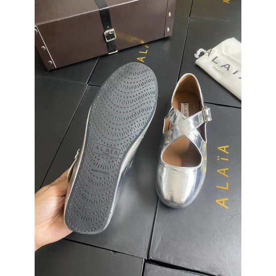 Alaia Shoes Women Top Quality
size 35-41