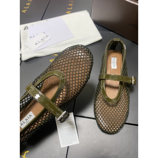 Alaia Shoes Women Top Quality
size 35-41